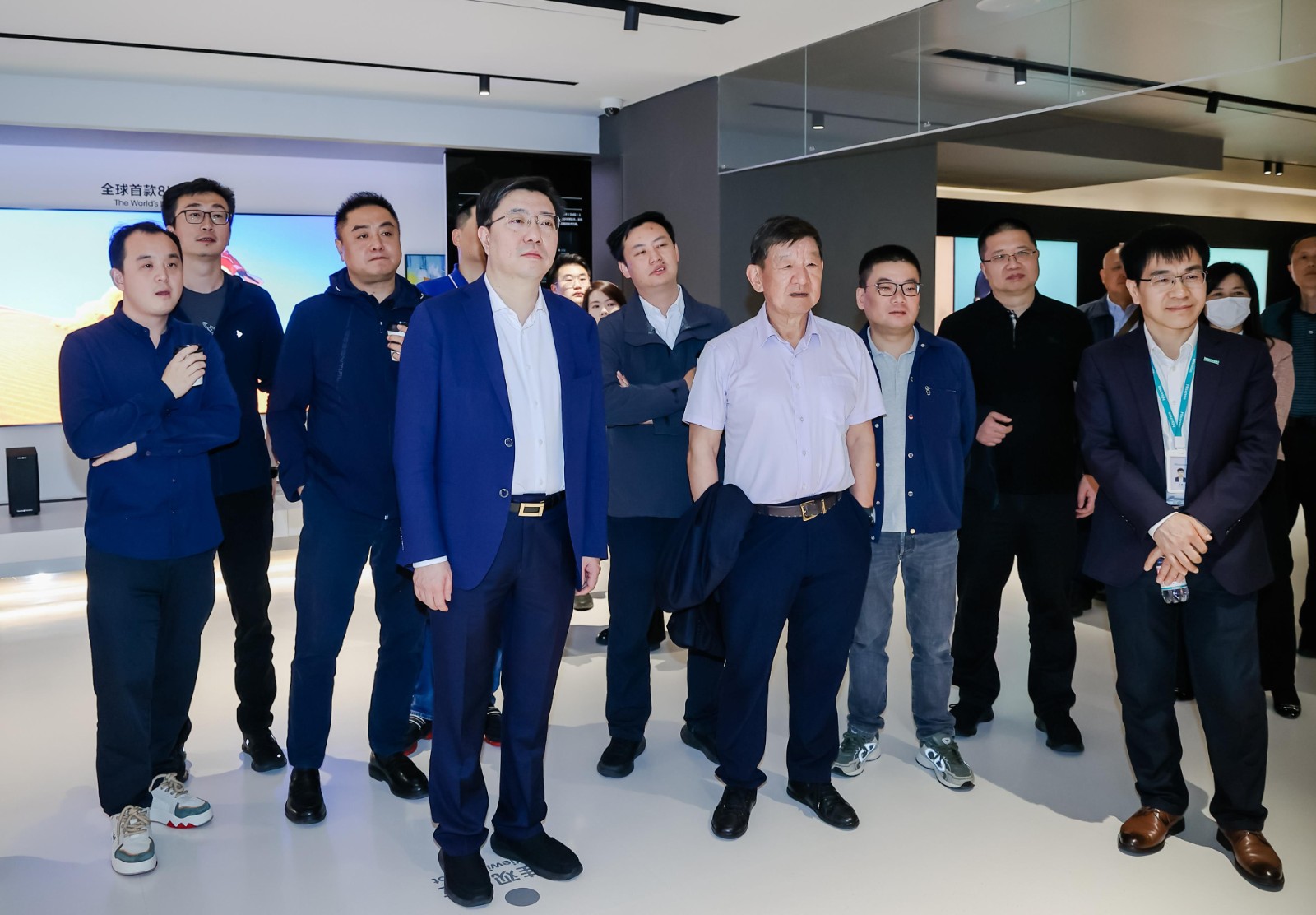 虛擬現(xiàn)實參觀2.jpg